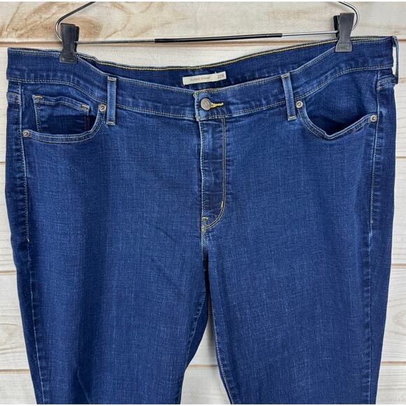 Levi's Blue Denim Classic Straight Jeans Plus Size 22W - Picture 4 of 12